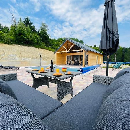 Holiday House Adamo Selno Zewnętrze zdjęcie