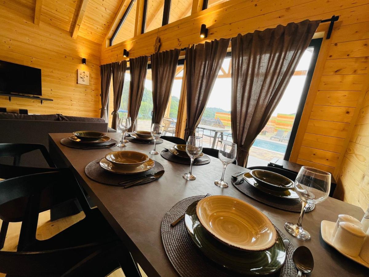 Holiday House Adamo Selno Zewnętrze zdjęcie
